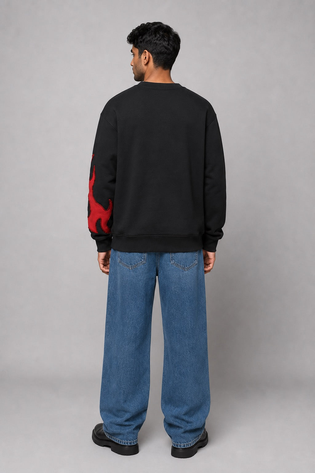 Sweat Shirt
